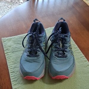 Asics Women's Sneakers in Blue and Pink